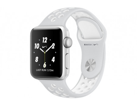 Apple Watch Nike+ 38 мм, корпус из серебристого алюминия, спортивный ремешок Nike цвета «чистая платина/белый»